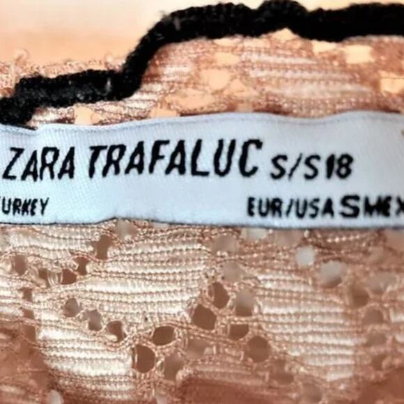 ZARA Trafaluc TRF Blouse  Rose Gold Lace Short Sleeve Top Size Small - Picture 2 of 4